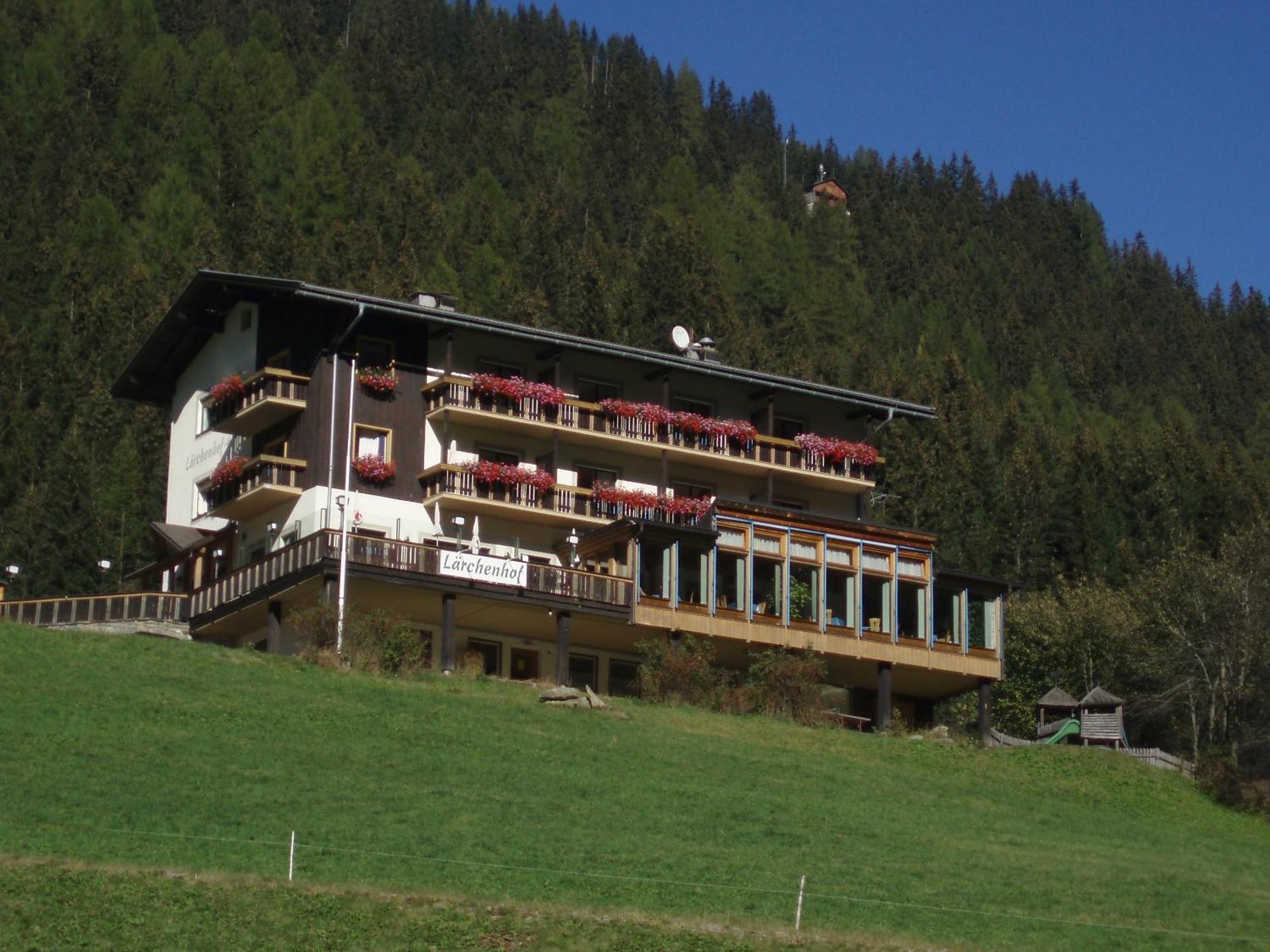 Laerchenhof Hotel Sankt Jakob in Defereggen Exterior photo